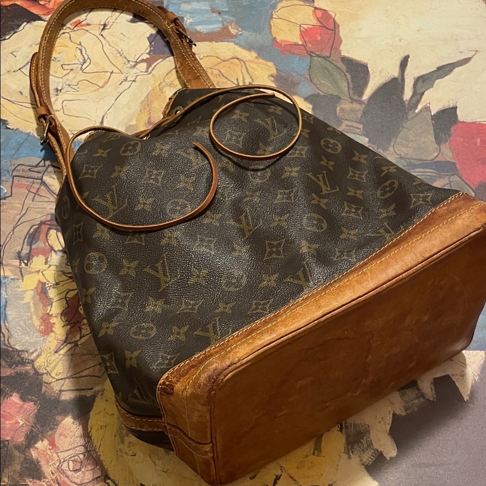 🚨READY TO SHIP NOW🚨Authentic Vintage Louis Vuitton Monogram Noé